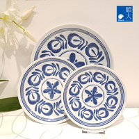Assiette Ronde en Mélamine Bleue à Motifs Floraux, Incassable, pour la Restauration Commerciale, les Hôtels et les Cantines (Vente en Gros)