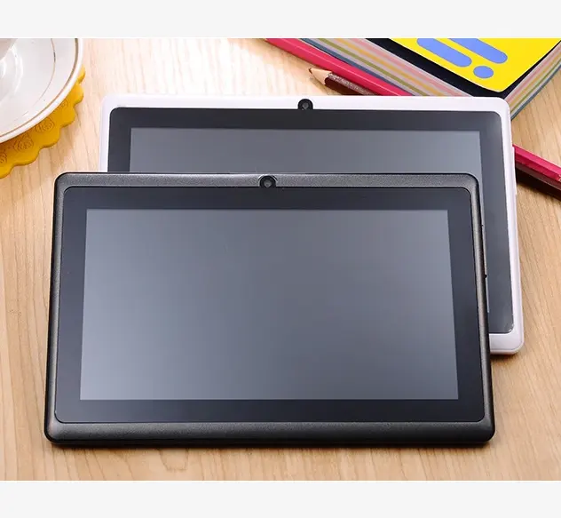 Shenzhen OEM compresse economiche Tablet Android 4.4 A33 Q88 Quad Core da 7 pollici, tablet touch screen ip da 7 pollici