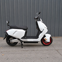 E Moped 1500W 60km/jam 72V20Ah Baterai Asam Timbal untuk Perjalanan Kota, Perjalanan Pribadi, dan Distribusi