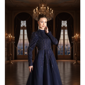 Vestido de Noche Estilo Vintage para Mujeres Jóvenes, Elegante Vestido de Fiesta Largo hasta el Suelo con Corte Moderno y Dobladillo Elegante en Fibra de Poliéster - Product Image 3