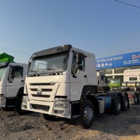 Berbagai Model Truk Bekas Sinotruk Howo dengan Emisi Euro 3 Penggerak 6x4 Harga Diskon