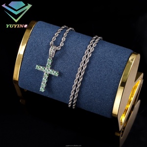 Pendentif croix en argent sterling 925 plaqué or blanc, orné de moissanite verte fantaisie, pour collier de bijoux - Product Image 3