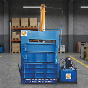 Presse à balles hydraulique verticale pour le recyclage des vêtements, des déchets métalliques et des cartons - Product Image 5