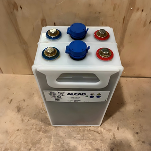 แบตเตอรี่แบบชาร์จได้ชนิดอัลคาไลน์นิกเกิลแคดเมียม (NiCd) รุ่น LCE10P ALCAD 1.2V 10AH แบบปล่อยประจุช้า KL10P สำหรับเครื่องสำรองไฟ (UPS) - Product Image 2