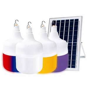 หลอดไฟ LED 300W DC5V-6V ชาร์จไฟด้วยพลังงานแสงอาทิตย์ผ่านพอร์ต USB สำหรับกรณีฉุกเฉิน เส้นผ่านศูนย์กลาง 135 มม. แบตเตอรี่ 2*1500mA วัสดุ PP พร้อมแผงโซลาร์เซลล์ 6W - Product Image 1