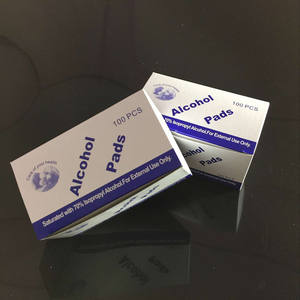 Toallitas Desinfectantes DearGo 6x6cm con 70% de Alcohol Isopropílico para Desinfección, 100 Toallitas por Caja - Product Image 2