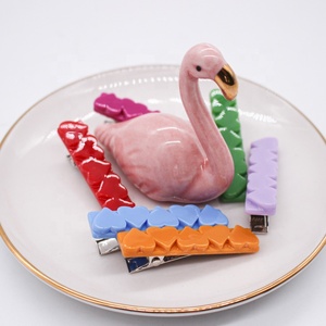 Primavera fresca colori per bambini clip di capelli in magazzino coccodrillo mini cuore acrilico clip di capelli per le ragazze - Product Image 5