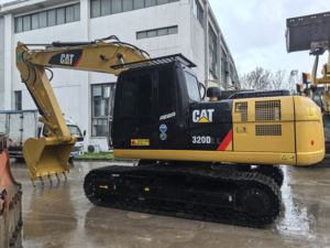 Excavatrice Caterpillar utilisée d'origine à bas prix, excavatrice CAT 320GC 320d 320C 320b 20TON, vente en Chine - Product Image 2