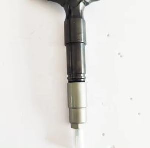 หัวฉีดน้ำมันดีเซลคอมมอนเรล095000-9730 23670-51031สำหรับ HOWO 0950009730 - Product Image 6