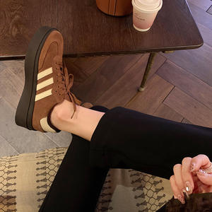 Baskets coréennes à bout fermé pour femmes, nouvelle collection printemps-automne 2024, respirantes, polyvalentes, confortables, à semelle épaisse, chaussures décontractées - Product Image 2