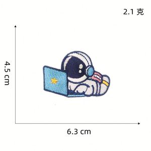 Autocollants brodés autocollants pour enfants, motif astronaute robot de dessin animé - Product Image 3