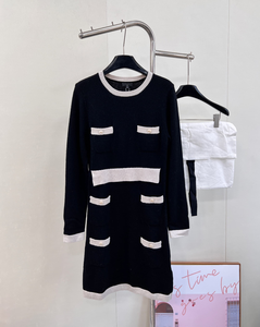 Elegante Vestido Midi de Punto para Mujer, con Ribete en Contraste, Bolsillos de Parche, Manga Larga, Cuello Redondo, Informal, para Oficina, Tipo Suéter - Product Image 1