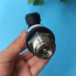 Sensor de Posición Burkert SC02 1060 Tipo Interruptor 00701515 para Industria Mecánica, Electrónica y Control de Temperatura Ambiente - Product Image 1