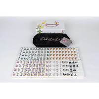 Ensemble de Mahjong Américain Rose Parisien avec Tuiles en Acrylique, Motifs Macaron, Pâtisserie, Tour Eiffel et Sac en Satin 4 Couches pour le Divertissement