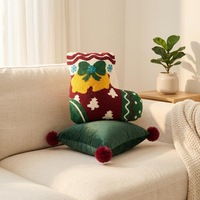 Décorations de Noël sur le thème des fêtes, coussins carrés brodés en polyester pour salon, chambre et canapé, housses de coussin
