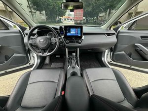 Toyota <span class=keywords><strong>Corolla</strong></span> Cross d'occasion <span class=keywords><strong>2023</strong></span>-2024, 1.2T, 2.0 <span class=keywords><strong>L</strong></span>, 5 portes, 5 places, SUV, voiture d'occasion chinoise - Product Image 2