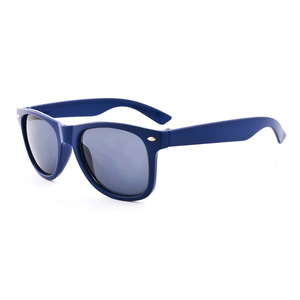 DOISYER Gafas <span class=keywords><strong>de</strong></span> <span class=keywords><strong>Sol</strong></span> Económicas con Logo Personalizado al Por Mayor, <span class=keywords><strong>de</strong></span> Moda, con Montura Ovalada <span class=keywords><strong>de</strong></span> Policarbonato y Remaches para <span class=keywords><strong>Hombre</strong></span> y Mujer - Product Image 5