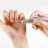 Machine à ongles rechargeable 45 vitesses, lime à ongles électrique portable puissante, outil de manucure et pédicure professionnel longue durée pour salon
