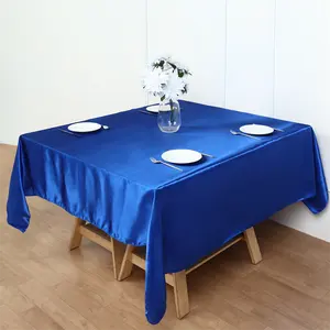ผ้าปูโต๊ะสี่เหลี่ยมผ้าซาตินไร้รอยต่อสีดำซ้อนทับ72 "x 72"