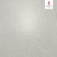 Dalles de pierre frittée Madagascar Blanco 1200x1200mm, aspect ciment mat, carrelage moderne pour cuisine et salon