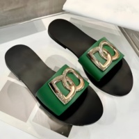 Sandales en cuir véritable DG pour femmes de haute qualité, nouvelle collection de marque de luxe, tongs plates, talons hauts élégants et raffinés