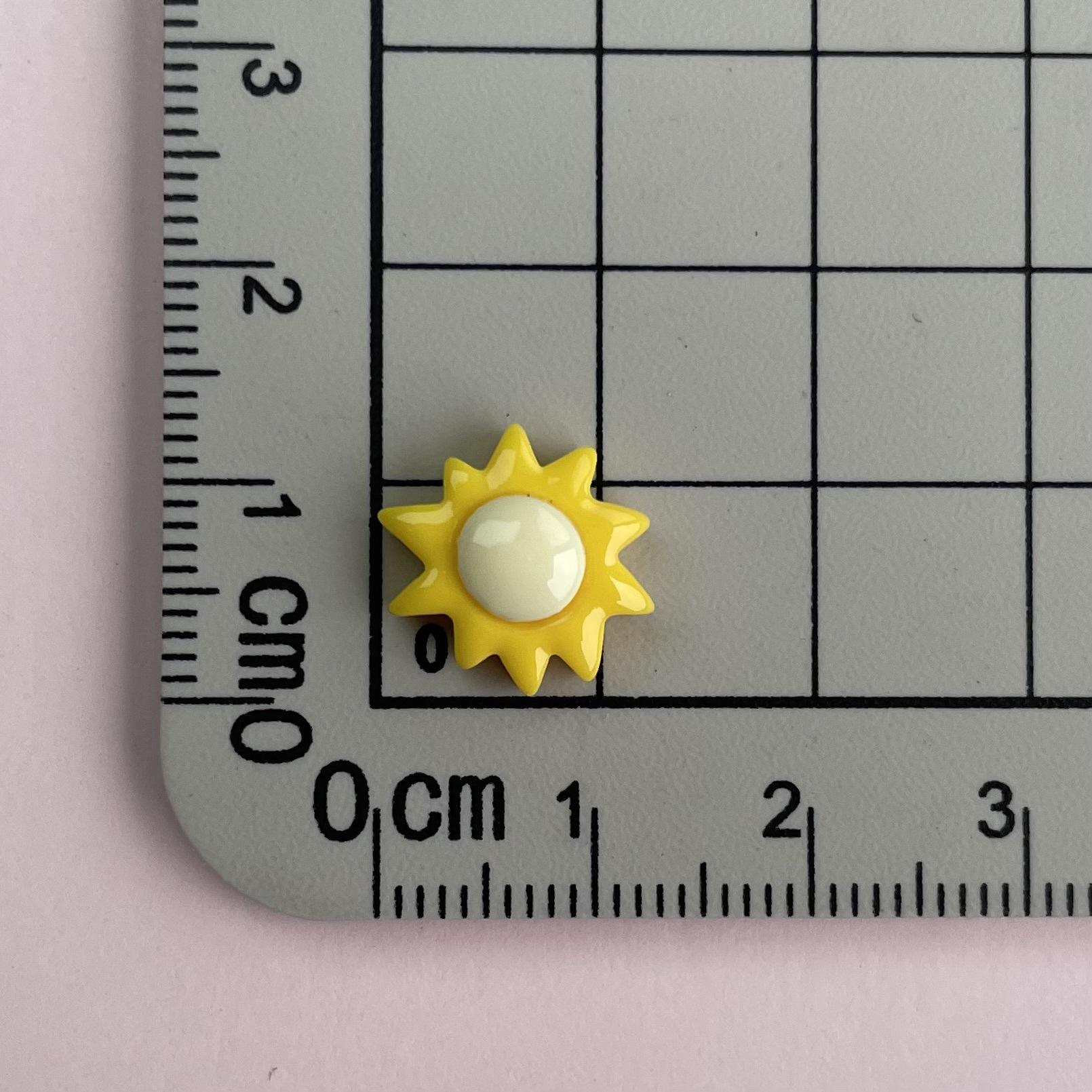 4 * Yellow Sun small