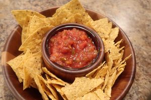 Ensemble de service écologique en croustilles et trempette, plateau de service pour apéritif et collation, assiette en bois d'acacia de qualité supérieure - Product Image 2
