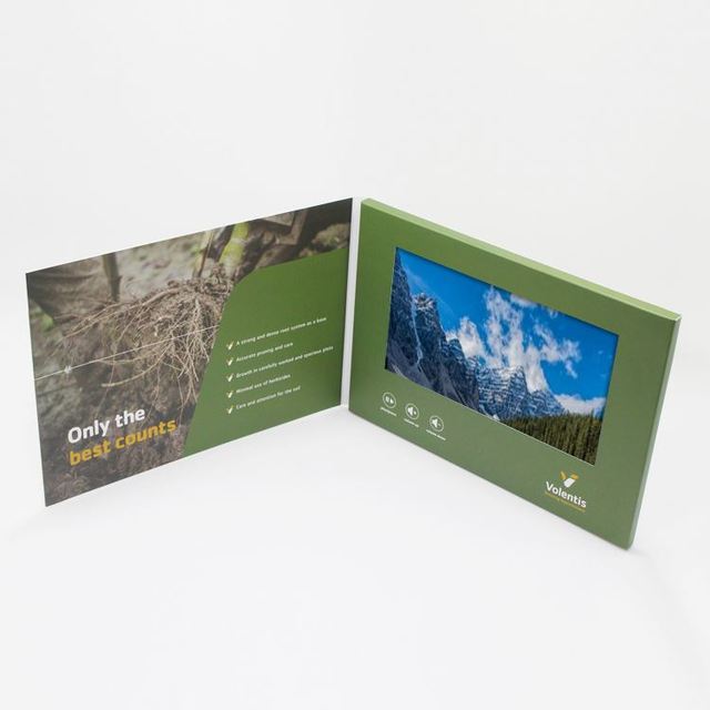 Chinese Homemade 7 Inch LCD Brochure Video Card Creative Design Paper Screens for Video Brochures