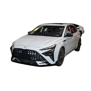 Auto MG6 Turbo Fastback 2024 con Aire Acondicionado, Techo Corredizo, Autonomía de 754 km, para Compradores Jóvenes en Ghana y Nigeria - Product Image 1