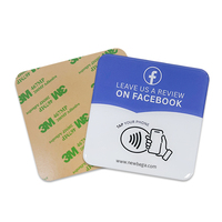 Carte de visite NFC en PVC avec puce RFID époxy/acrylique pour avis sur les réseaux sociaux, puce NFC215 13,56 MHz, étanche, support de table carré NFC