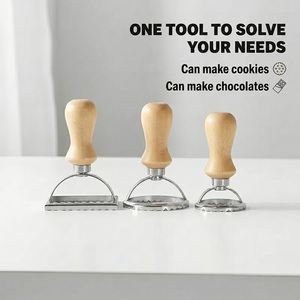 Meilleures ventes : Moule à raviolis et emporte-pièce à bords cannelés en alliage <span class=keywords><strong>de</strong></span> zinc à démoulage facile pour desserts <span class=keywords><strong>de</strong></span> restaurant - Product Image 6