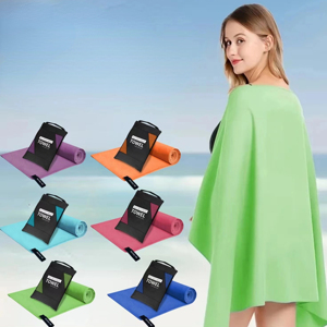 Serviette de sport en microfibre de polyester tissée douce, séchage rapide, couleur unie, facile à plier et à ranger, personnalisable - Product Image 1