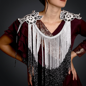 Robe cape ethnique féminine pour adolescentes, brodée à la main, avec décolleté en cœur, silhouette asymétrique et robes de soirée élégantes - Product Image 1