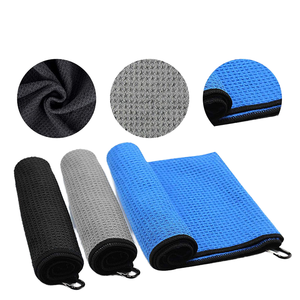 Serviettes personnalisées avec logo imprimé ou brodé, serviette de <span class=keywords><strong>golf</strong></span> en polyester de couleur unie avec broderie et tissage gaufré pour le sport et le nettoyage - Product Image 1