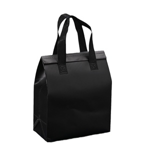 Sacs isothermes personnalisés de qualité alimentaire pour plats à emporter avec logo imprimé sur non-tissé et feuille d'aluminium, emballage traiteur OEM - Product Image 2