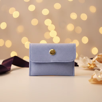 Pochette à bijoux en microfibre légère et tendance avec logo personnalisé, bouton-pression, faite à la main pour boucles d'oreilles, colliers et bagues – Vente en gros