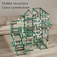 Équipement de terrain de jeu intérieur, mur d'escalade éducatif avec toboggan, panneaux de connexion, structure d'escalade pour enfants