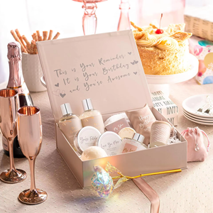 Set <span class=keywords><strong>Regalo</strong></span> da Bagno con Fragranza a Lunga Durata | Kit per la cura di sé a casa con lozione per il corpo | Cesto <span class=keywords><strong>Regalo</strong></span> per Compleanno, Festa della Mamma, Natale per Lei - Product Image 6