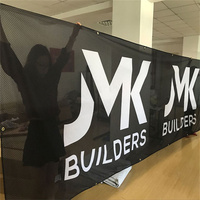 Banderoles rectangulaires en vinyle maillé résistant au vent avec logo personnalisé imprimé et drapeaux promotionnels pour événements DR