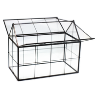 Vase en verre transparent unique de conception artisanale avec couvercle en forme de maison, finition dorée pour la décoration de table de mariage et la décoration de la maison