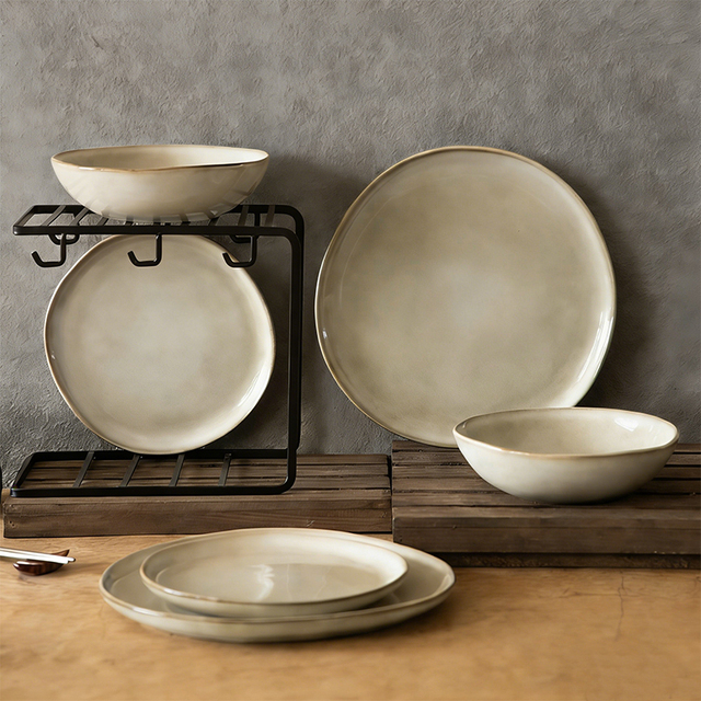 Wholesale Europe Stoneware Reactive Glaze Ceramic Dinnerware Set Plate and Bowl Porcelain Dinner Set
