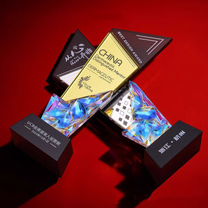 JN 2025 новый дизайн цветная печать стеклянный трофей Роскошные Пользовательские формы Пустые Хрустальные стеклянные трофеи - Product Image 4