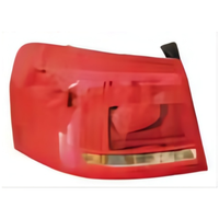 FEU ARRIÈRE POUR SPACE FOX 2013 OEM 5Z9945095E 13837102 5Z9945096E 13827102