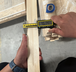 Striscia di <span class=keywords><strong>legno</strong></span> duro triangolo del cliente striscia di <span class=keywords><strong>legno</strong></span> in <span class=keywords><strong>legno</strong></span> <span class=keywords><strong>massello</strong></span> ad angolo retto striscia di <span class=keywords><strong>legno</strong></span> materiale modello da costruzione DIY isoscele - Product Image 3