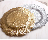 Assiettes de présentation dorées 13 pouces en plastique motif récif pour mariage, assiettes de service dorées pour événements de Noël et décoration de table