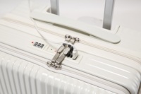 Sacs de voyage légers de luxe de grande capacité, valise à ouverture frontale avec fermeture à glissière centrale et matériau PC et ABS