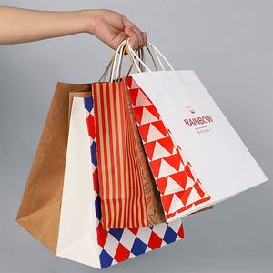 Sacs en papier kraft brun et blanc écologiques jetables avec impression de logo personnalisé pour l'emballage de plats à emporter des restaurants - Product Image 3