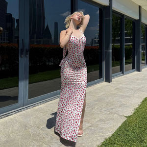 Vestido Halter de encaje Euro <span class=keywords><strong>Chic</strong></span>-Coquette Vacation Floral Maxi con recorte sin espalda y cordones de corsé - Product Image 2