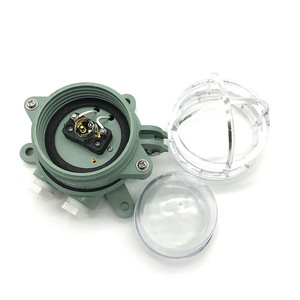 Luz de Trabajo Marina Bozhou DS7-1M, Iluminación de Cubierta para Áreas Abiertas para Trabajos Marinos y Otras Aplicaciones - Product Image 2