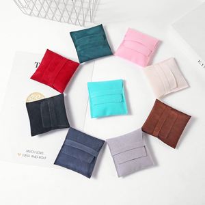 Pochettes à bijoux en velours couleur macaron, carrées, à rabat, pour bagues, avec logos personnalisables pour emballages cadeaux de marque, vente en gros - Product Image 1